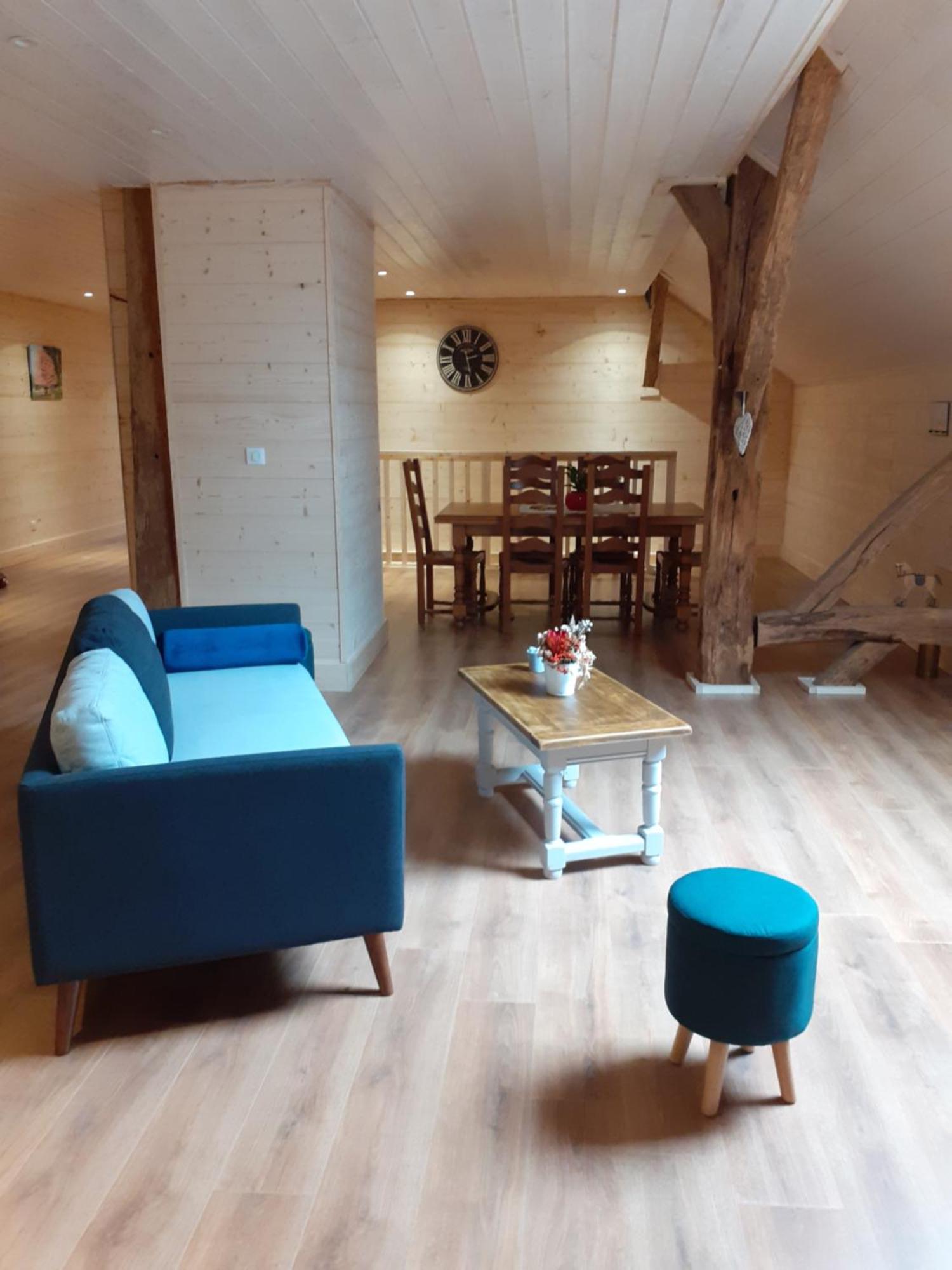 Les Trois Charmes Hotel Chaucenne Екстериор снимка